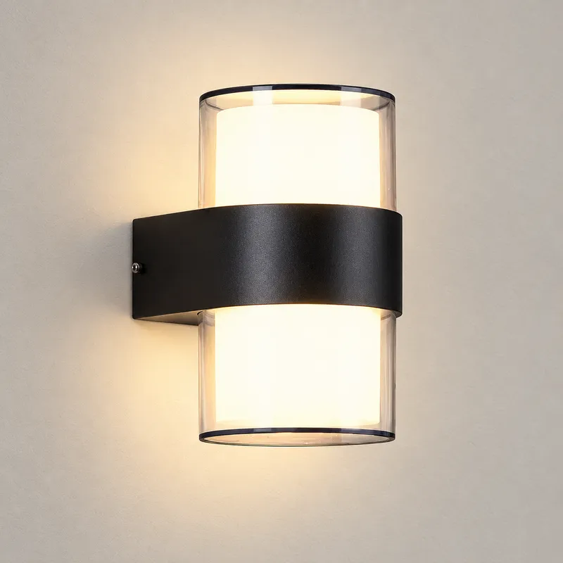 Black Centre Wall Light — Round